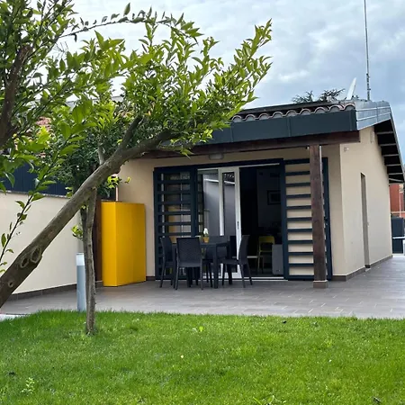 Villino Ancillotto With Garden And Parking Motorcycle Space Βίλα