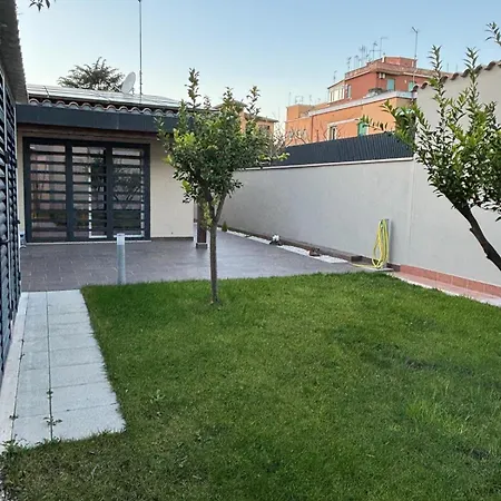 Вилла Villino Ancillotto With Garden And Parking Motorcycle Space