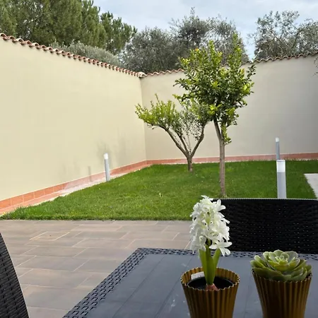 Вилла Villino Ancillotto With Garden And Parking Motorcycle Space